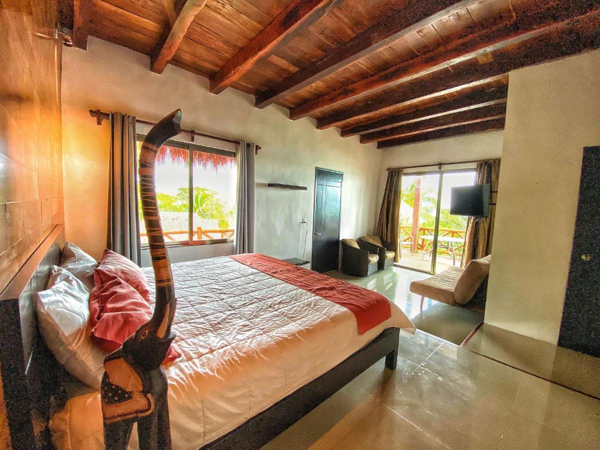 Hotel Boutique Las Nubes Bacalar Esterno foto
