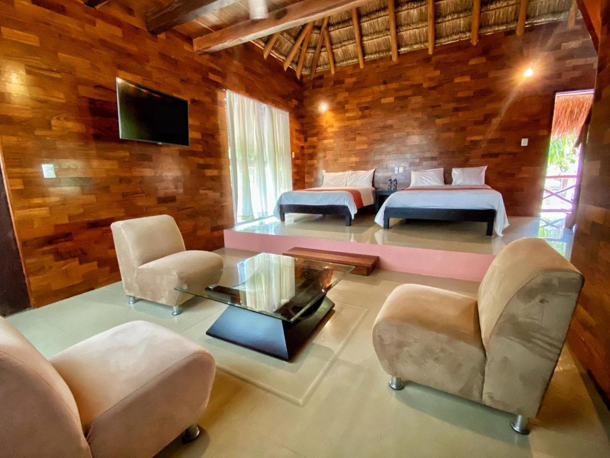 Hotel Boutique Las Nubes Bacalar Esterno foto