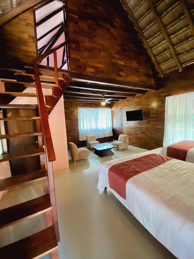 Hotel Boutique Las Nubes Bacalar Esterno foto