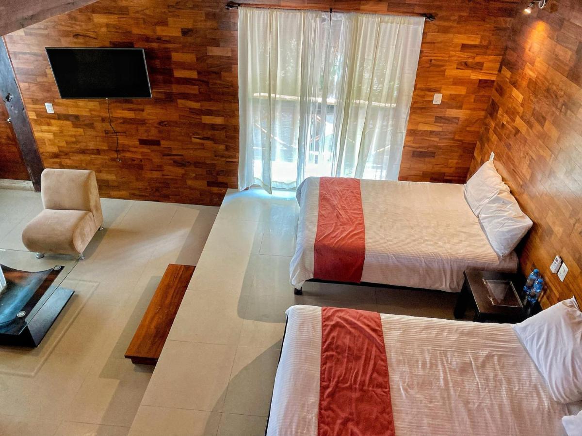 Hotel Boutique Las Nubes Bacalar Esterno foto