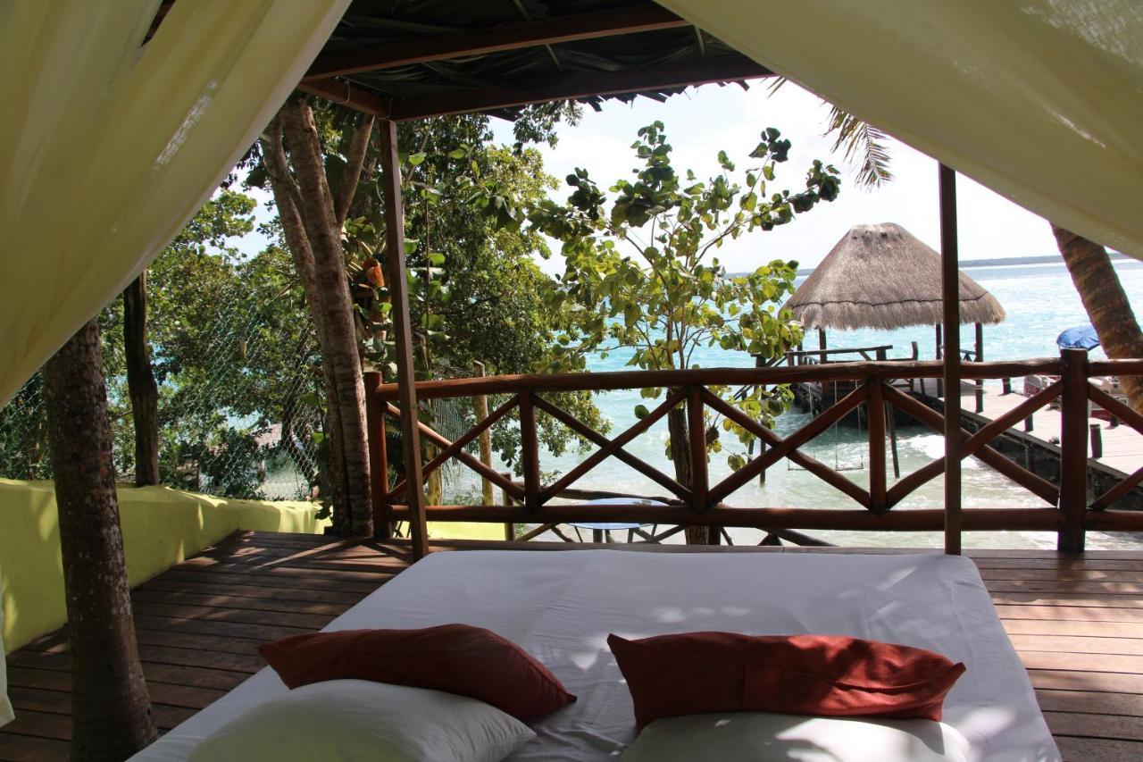 Hotel Boutique Las Nubes Bacalar Esterno foto