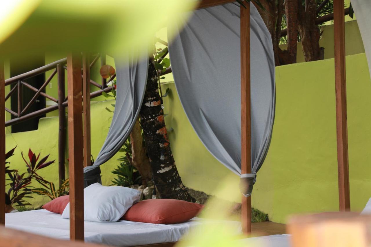 Hotel Boutique Las Nubes Bacalar Esterno foto